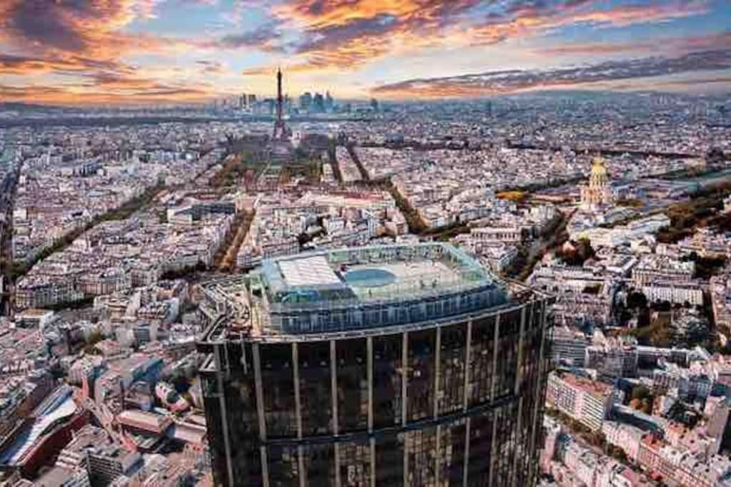 Avec Parking Et Terrasse Metro 7 Et Paris